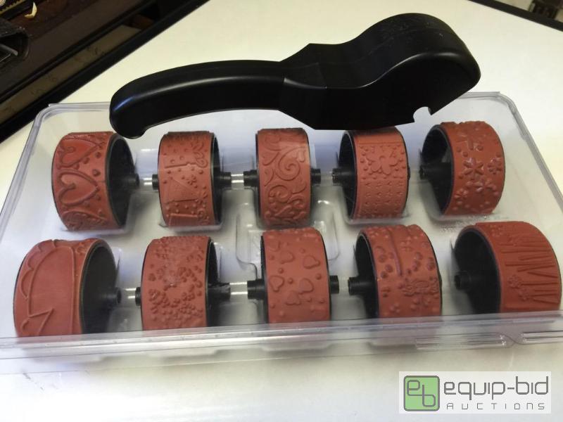 lot 111 image: Craft Inc. roller pads great for scrapbooking...