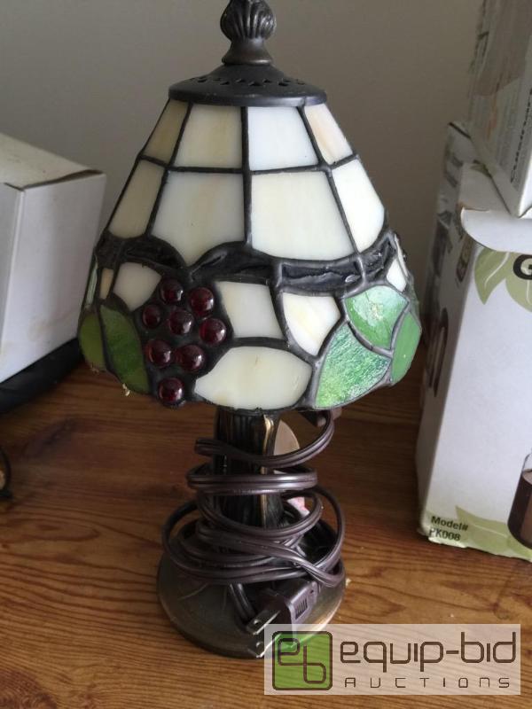 lot 134 image: Small accent lamp led glass shade...