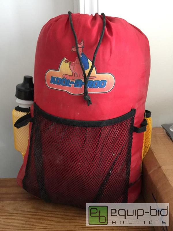 lot 148 image: Kids backpack sleeping bag with water bottle ...