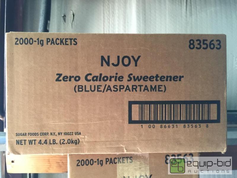lot 169 image: Case of 2000 packets of 0 cal sweetener as pi...