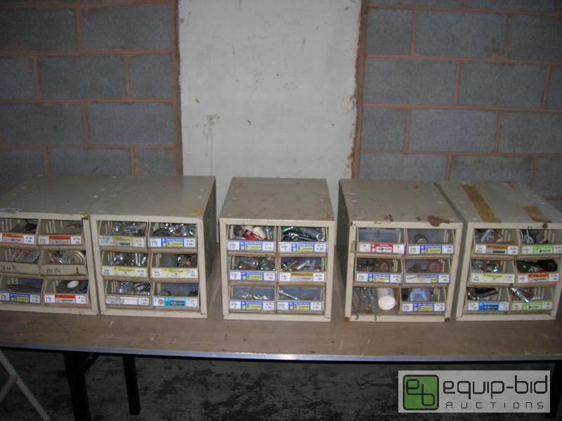 lot 3213 image: 5 Sliding Drawer Tool  Parts  Catch All Tool Boxes
