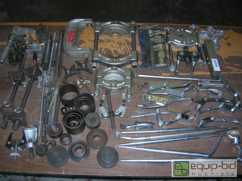 lot 3261 image: Large Lot OTC Clutch Alignment Tools
