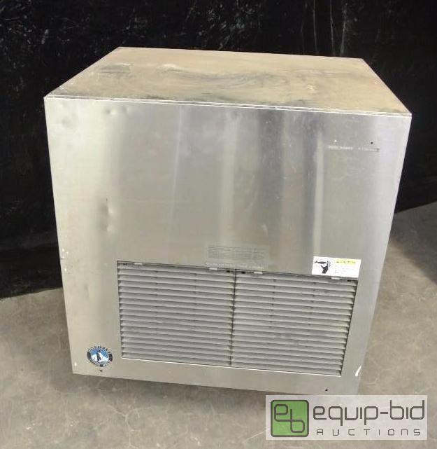 lot 1483 image: Hoshizaki 1000 lbs Air Cooled Ice Maker