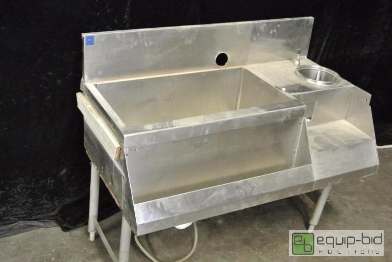 lot 1523 image: Stainless Bar Back Ice Well and Blender Station