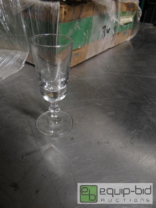 lot 1587 image: (72) Liqueur Glasses