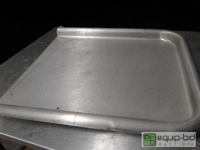 lot 1600 image: Stainless Steel Draining Table