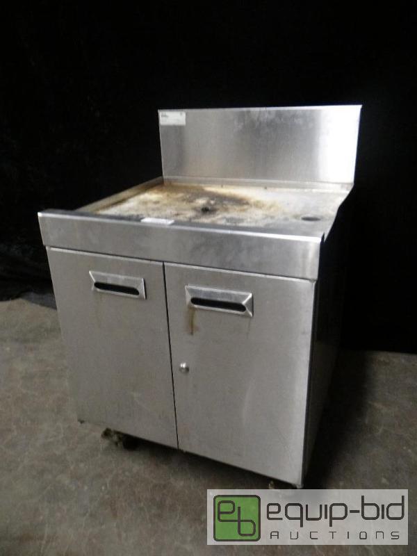 lot 7272 image: Glastender Stainless Bar Back Drain Table