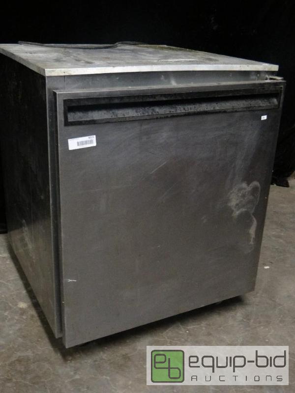 lot 7290 image: Delfield Undercounter Cooler