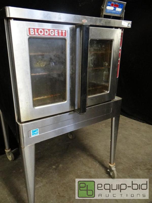 lot 7299 image: Blodgett 2 Door Electric Convection Oven