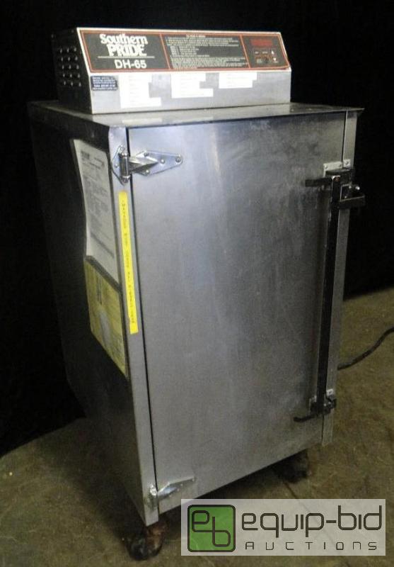 lot 7341 image: Southern Pride Electric Smoker