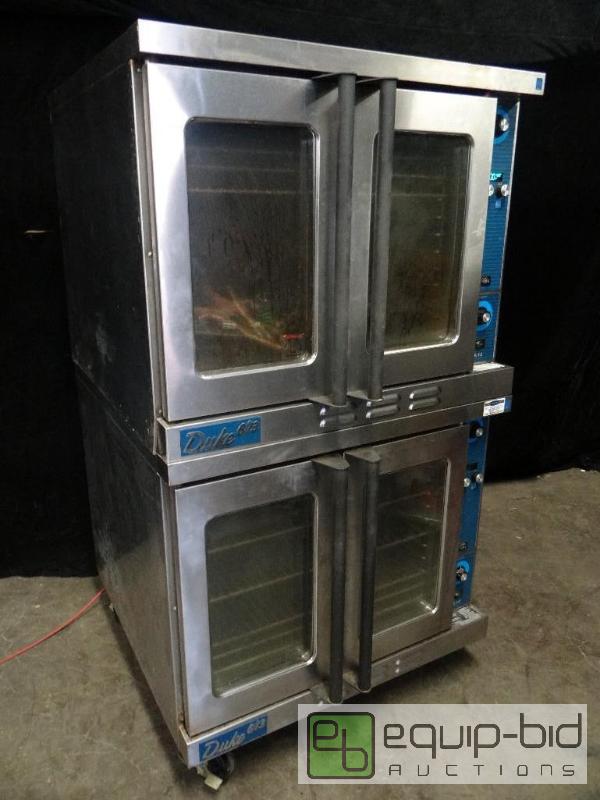 lot 7347 image: Duke Full Size Natural Gas Convection Oven