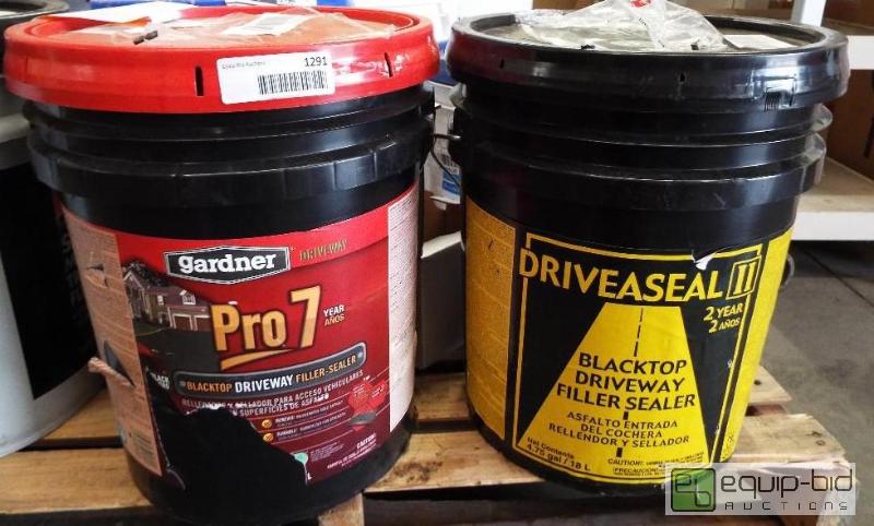 lot 1291 image: Black Top Sealer Lot&nbsp   Qty 2&nbsp  5 G...