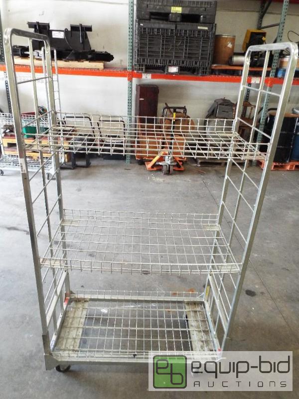 lot 1316 image: Metal Mobile Rack&nbsp   Moves Smoothly  May...