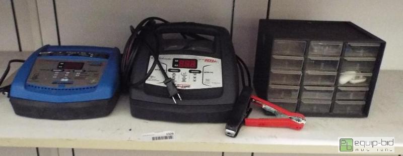 lot 1329 image: Garage Goods&nbsp   Qty 2 battery Chargers&n...