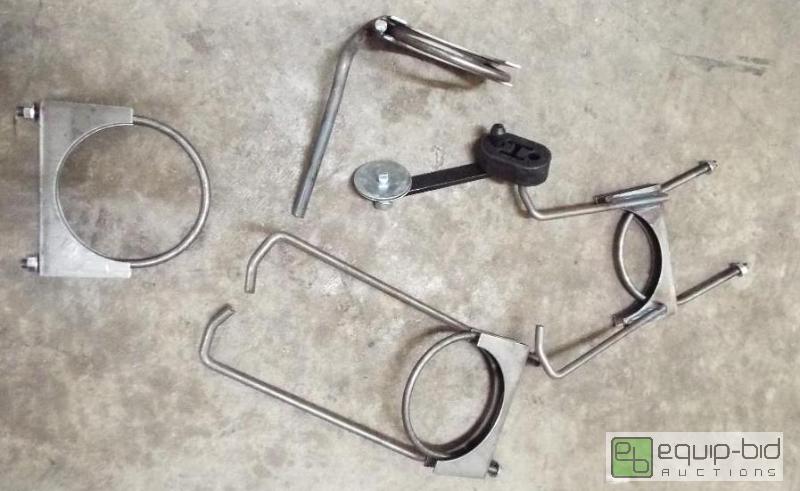 lot 1331 image: Clamps&nbsp   See Pictures for details&nbsp...