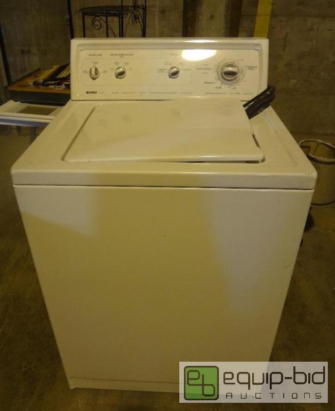 lot 100 image: Kenmore Washing Machine