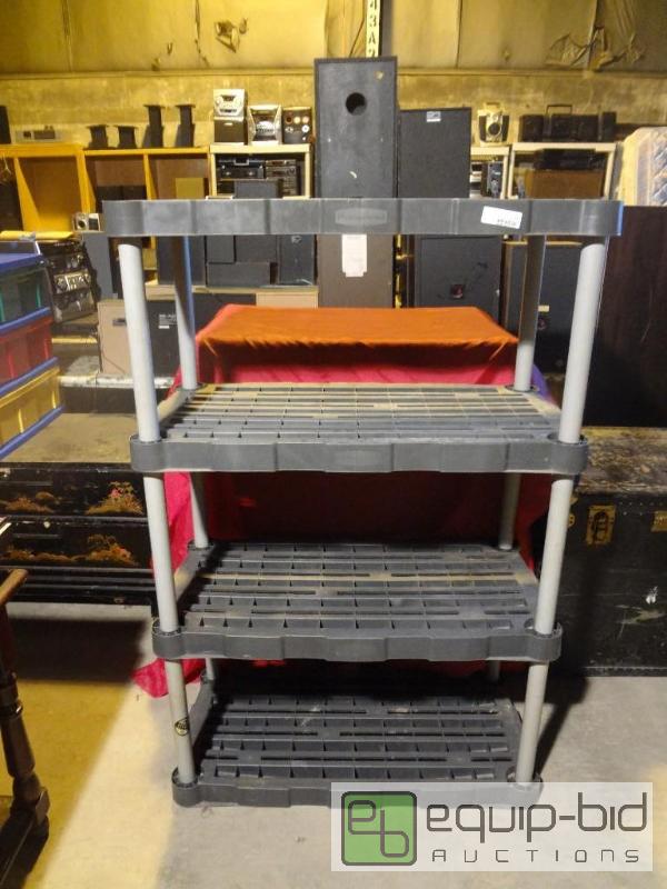 lot 107 image: 3 Tiered Shelf