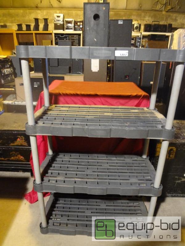 lot 108 image: 3 Tiered Shelf