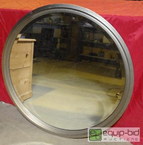 lot 124 image: Metal Round Mirror