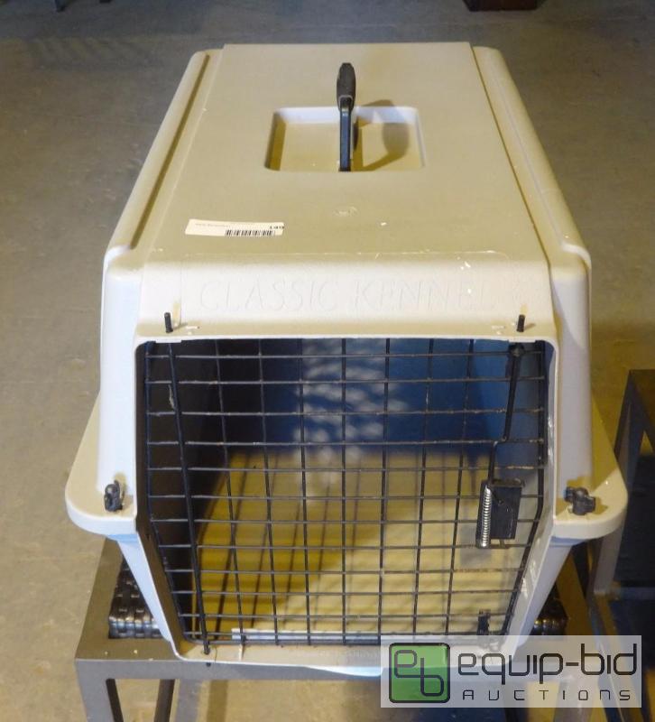 lot 149 image: Pet Taxi