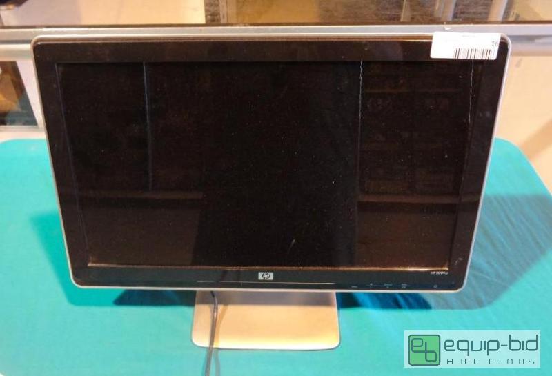 lot 16 image: HP 20 Monitor