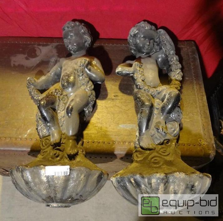 lot 17 image: Yard Angels