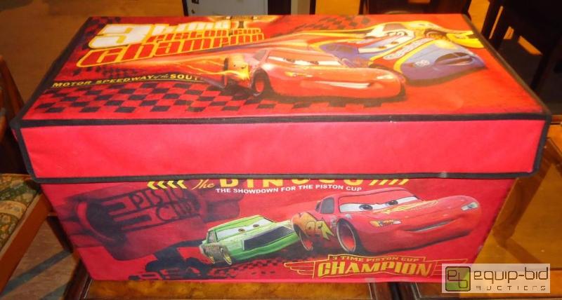 lot 176 image: Cars Toy Chest