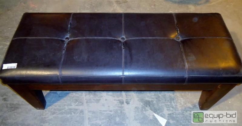 lot 26 image: Nice Faux Leather Bench