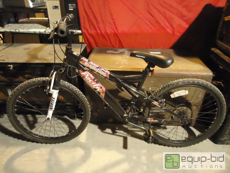 lot 88 image: Dirt Bike Mountain Bike