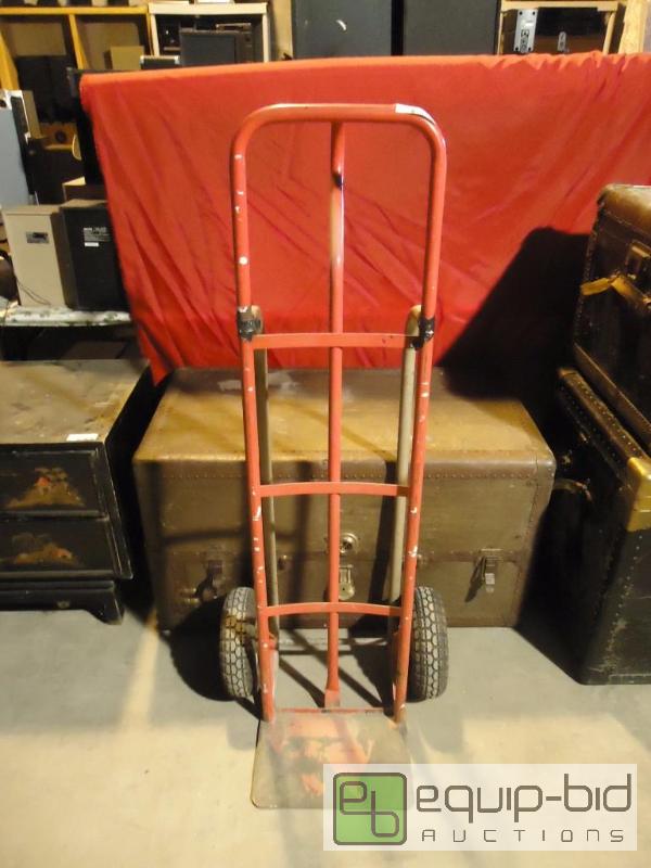 lot 95 image: Two Wheel Dollie