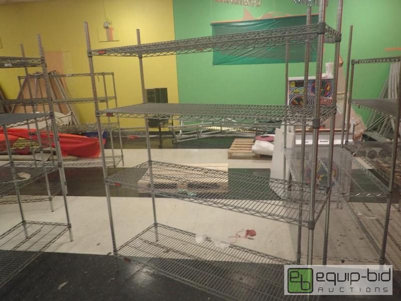 lot 1106 image: 4 Tier Metal Wire Rack