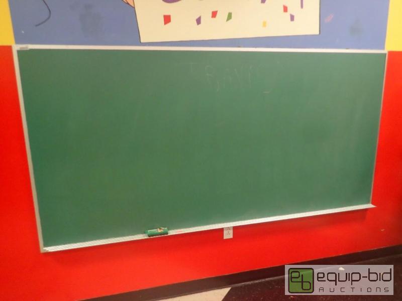 lot 1153 image: Chalk Board w Eraser and Chalk