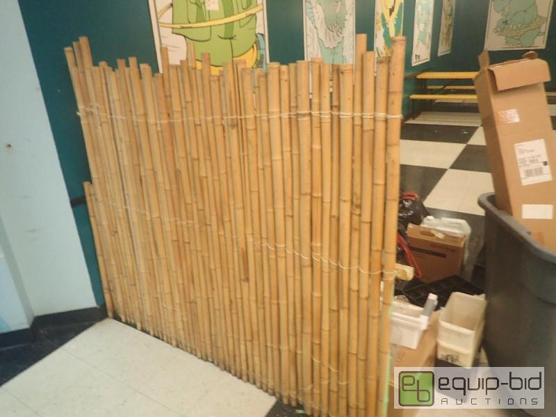 lot 2084 image: Bamboo Divider