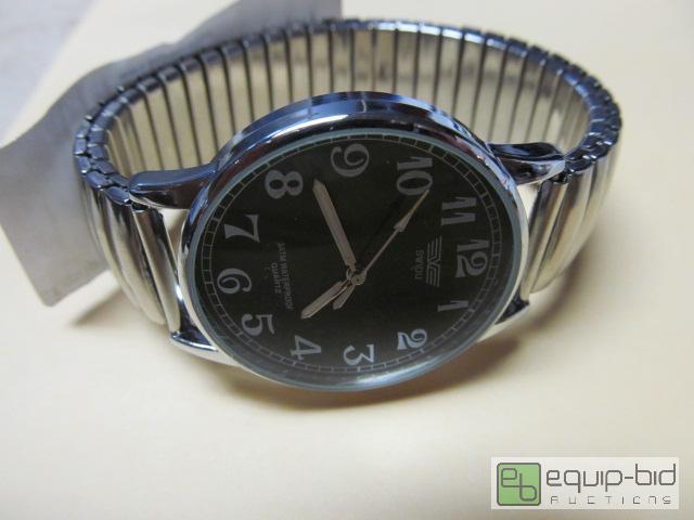lot 3065 image: NEW Swidu Quartz Watch, Mans Flex Band Timekeeper