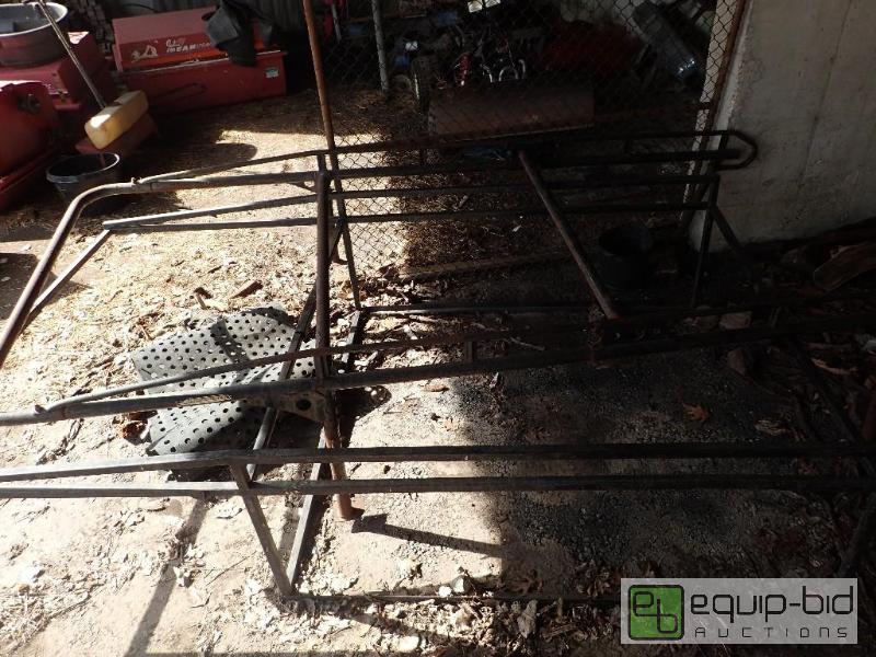 lot 69 image: (2) Full Size Truck Racks