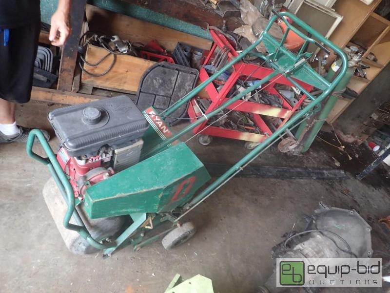 lot 763 image: CushMan Gas Powered Aerator