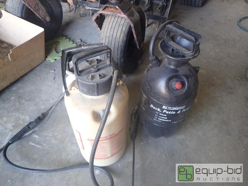 lot 795 image: (3) Chemmical Spryers w Nozzles