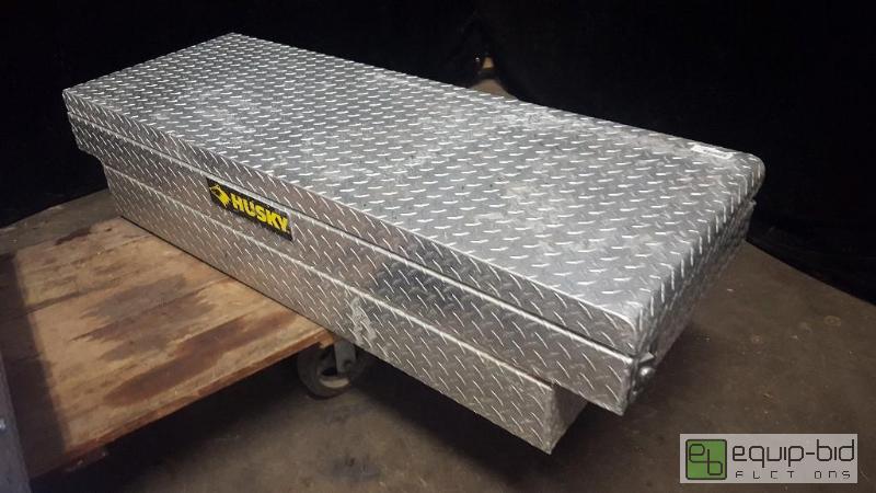 lot 4237 image: Husky Full Size Truck Tool Box