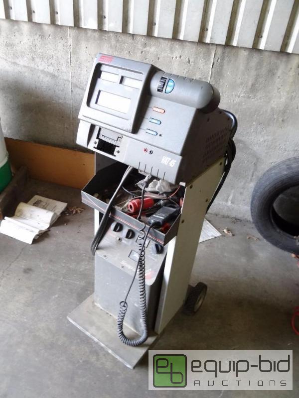 lot 526 image: Snap-On Sun portable batterystarteralternat...
