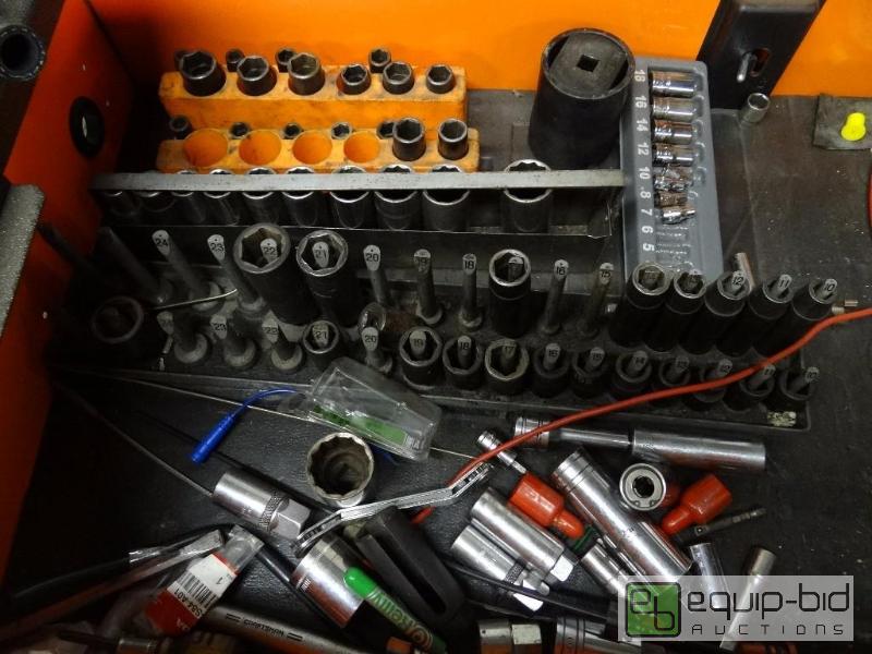 lot 627 image: Various brands Snap-On, Matco, MacTools lot o...