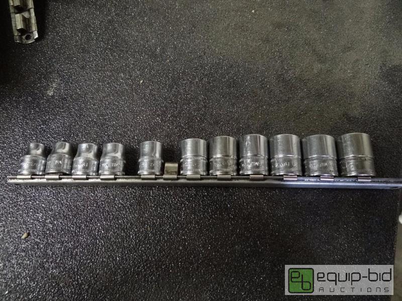 lot 629 image: Snap-On 11pc 12&quot socket set 8-19mm miss...