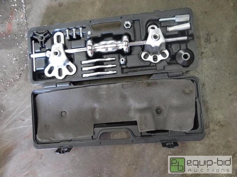 lot 690 image: Matco 9-Way Slide Hammer Puller Set...