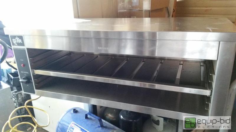 lot 61 image: STAR CHEESE MELTER FOOD WARMER LOOKS NEW
