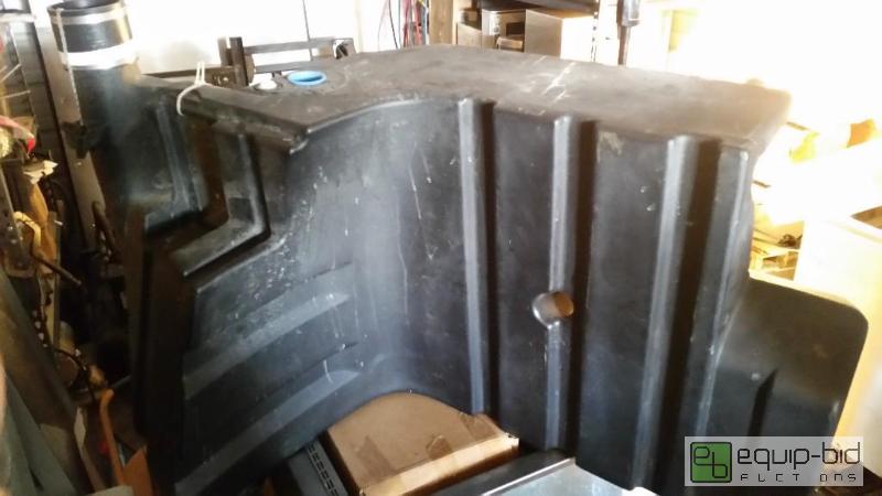 lot 70 image: NEW RV WASTE TANK