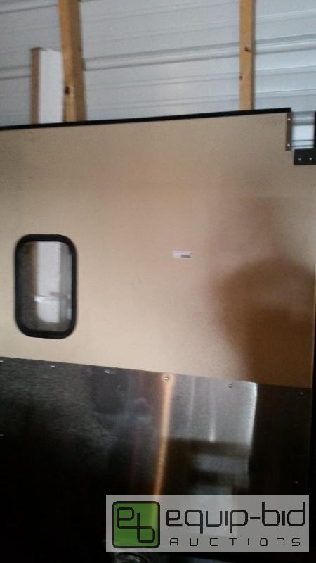 lot 75 image: NEW COMMERCIAL SWINGING DOOR
