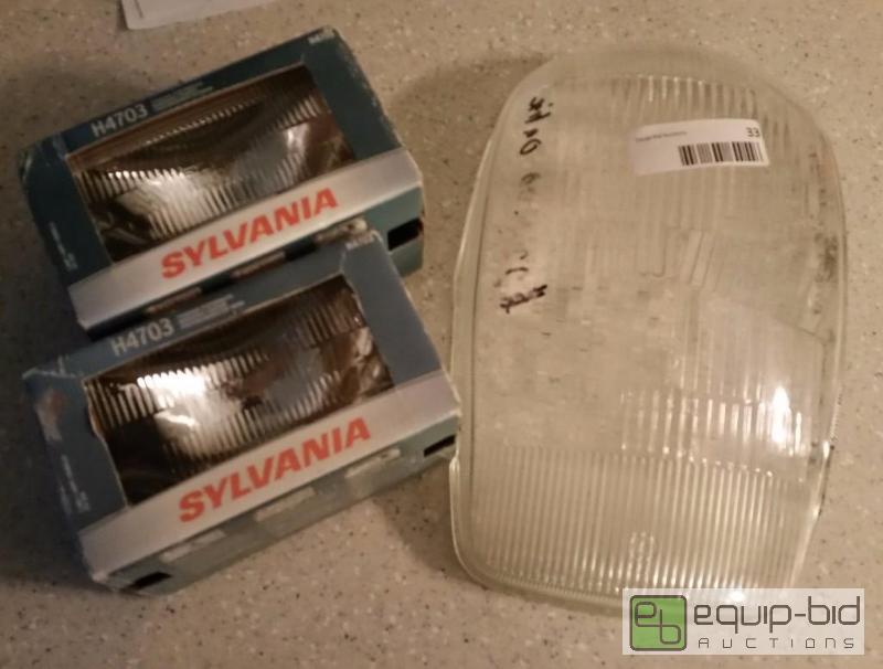 lot 8 image: New Headlight accessories