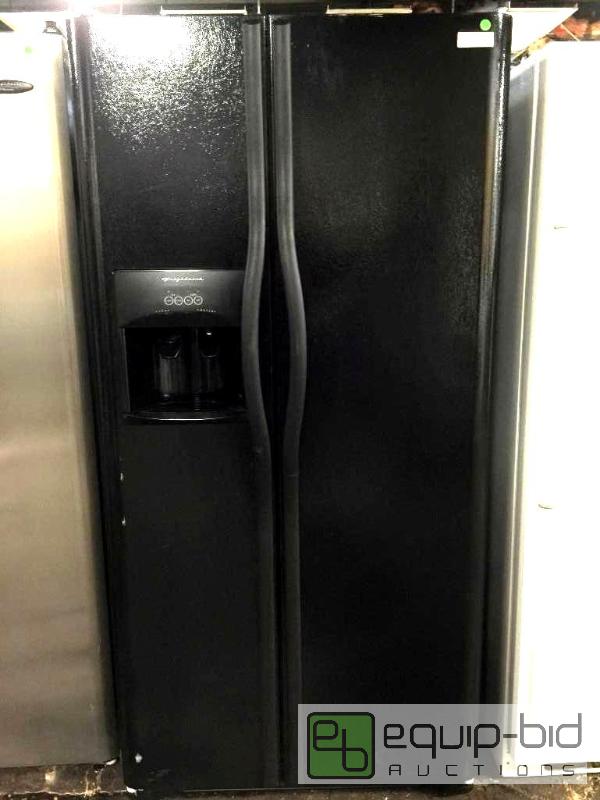 lot 122 image: FRIGIDAIRE SIDE BY SIDE BLACK REFRIGERATOR