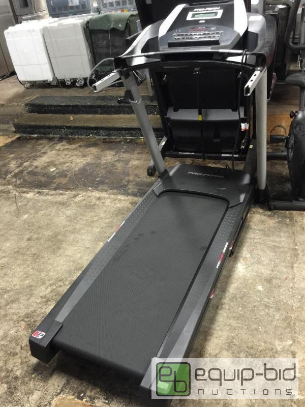 lot 134 image: PRO-FORM 505 CST TREADMILL