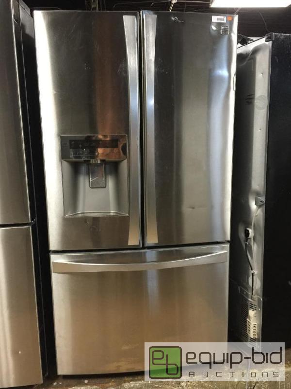 lot 144 image: NEW KENMORE ELITE