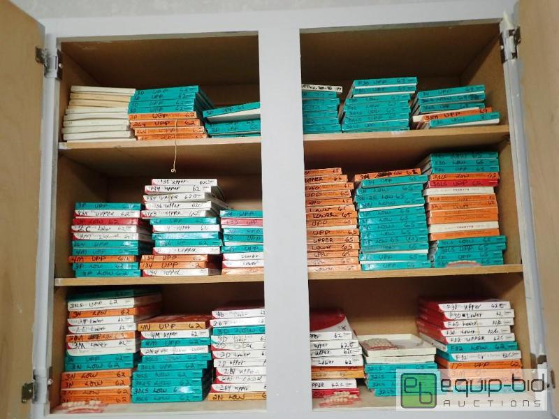 lot 542 image: Large Lot of Truebyte Misc Size Plastic Teeth